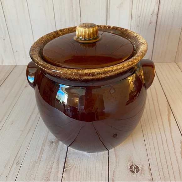 hull Other - 🌈 Vintage hull POTTERY BROWN DRIP BEAN POT